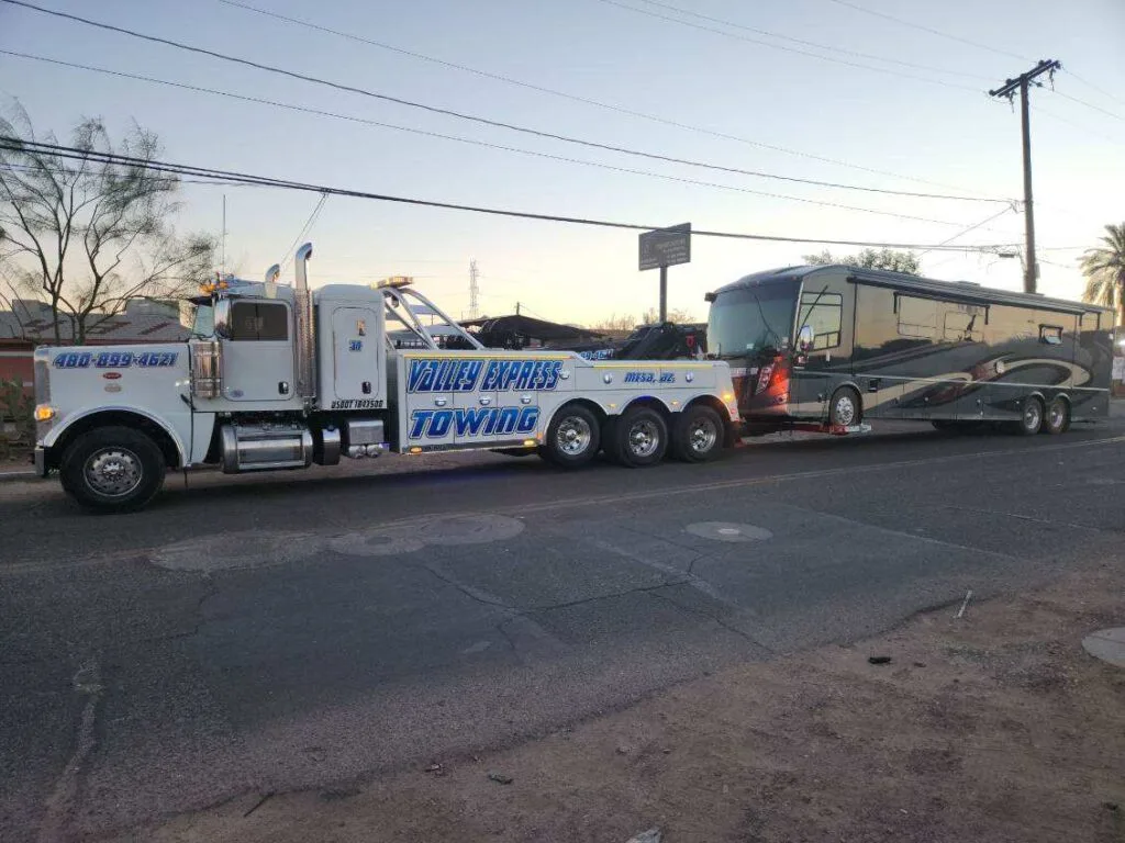 valley express towing heavy towing image000003