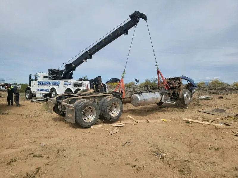 I-10 heavy towing